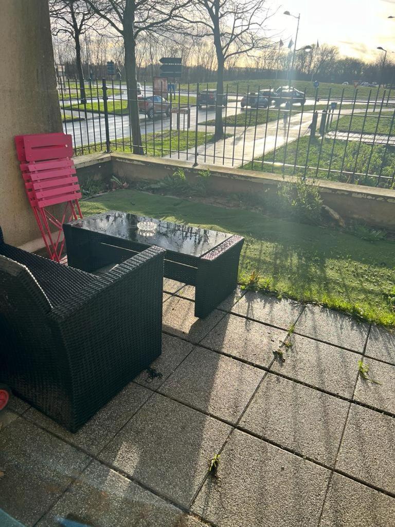 Appartement 5Min Gare Rer Disneyland Paris Val D'Europe La Vallee Village Parking Inclus Montévrain Eksteriør bilde