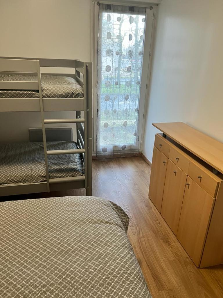 Appartement 5Min Gare Rer Disneyland Paris Val D'Europe La Vallee Village Parking Inclus Montévrain Eksteriør bilde
