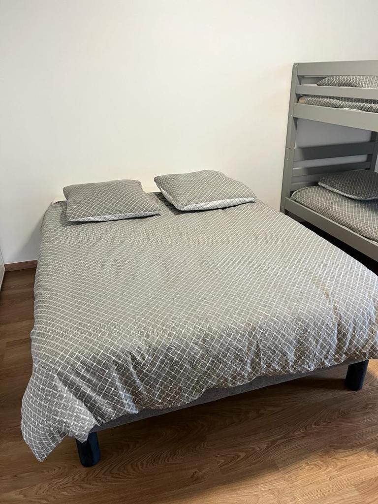 Appartement 5Min Gare Rer Disneyland Paris Val D'Europe La Vallee Village Parking Inclus Montévrain Eksteriør bilde