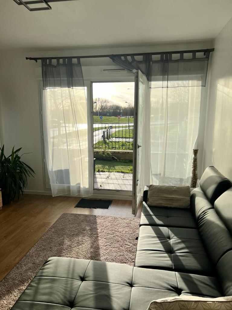 Appartement 5Min Gare Rer Disneyland Paris Val D'Europe La Vallee Village Parking Inclus Montévrain Eksteriør bilde
