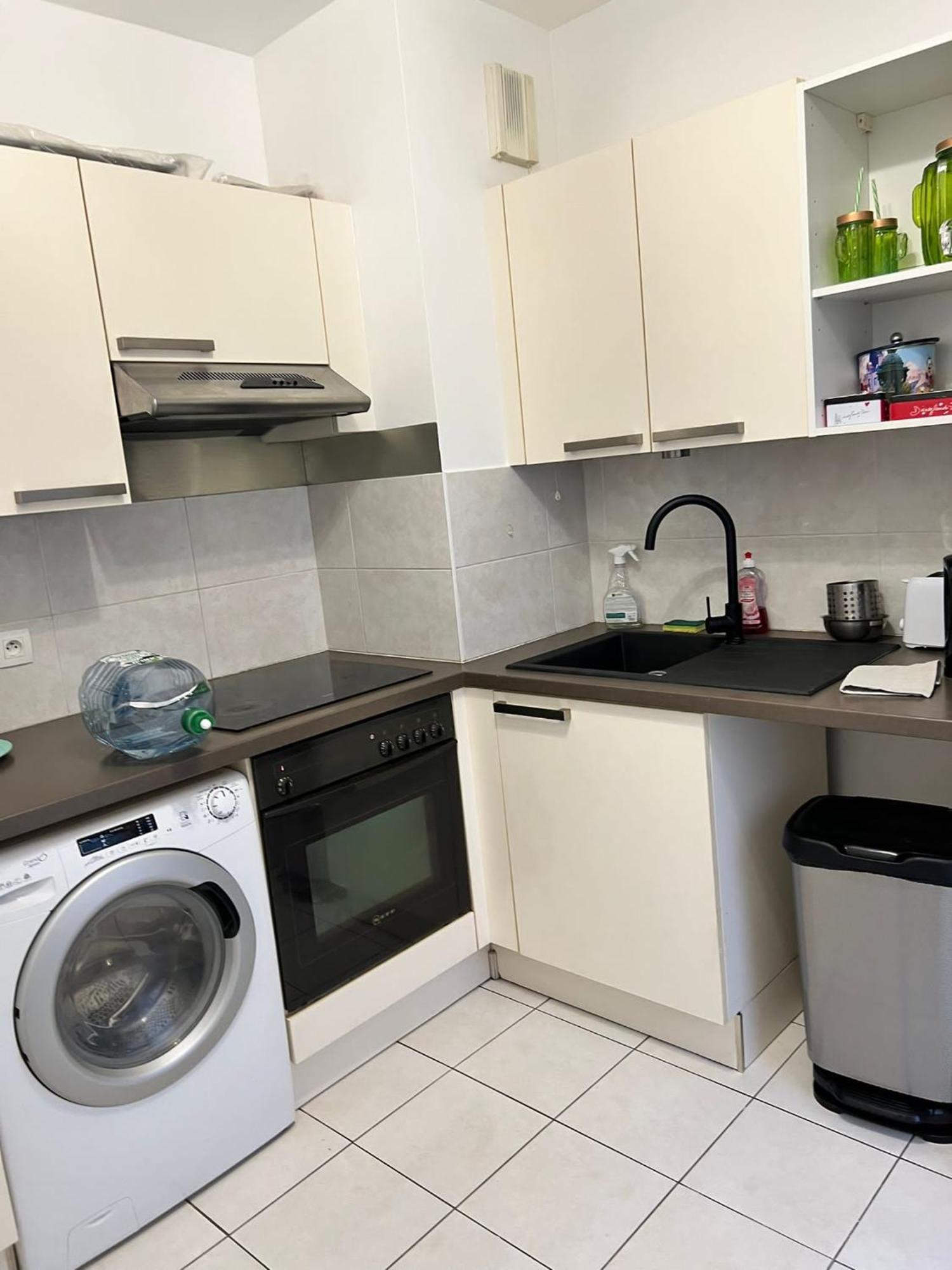 Appartement 5Min Gare Rer Disneyland Paris Val D'Europe La Vallee Village Parking Inclus Montévrain Eksteriør bilde