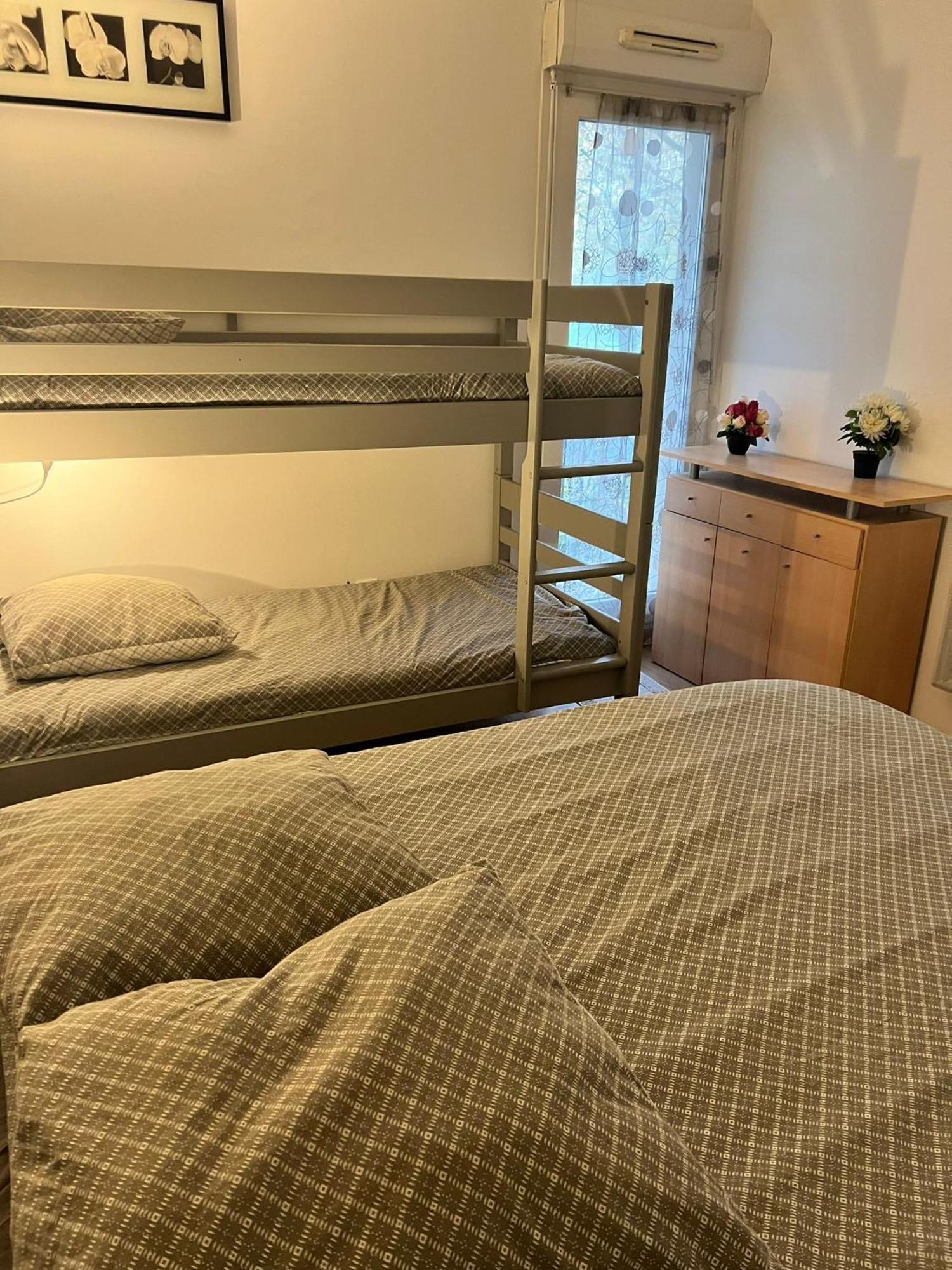 Appartement 5Min Gare Rer Disneyland Paris Val D'Europe La Vallee Village Parking Inclus Montévrain Eksteriør bilde