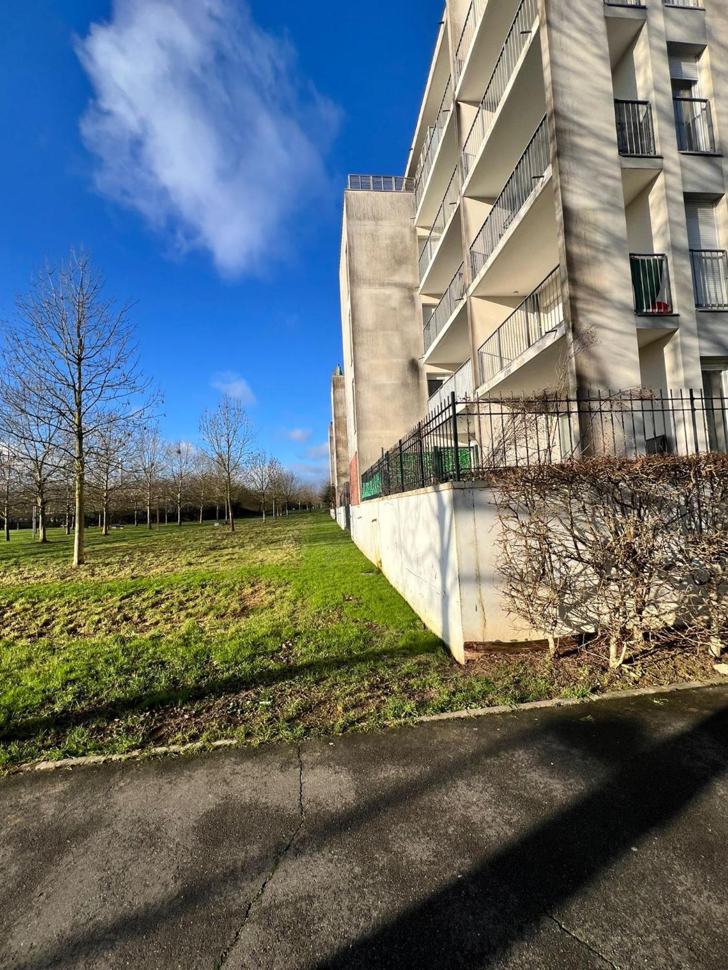 Appartement 5Min Gare Rer Disneyland Paris Val D'Europe La Vallee Village Parking Inclus Montévrain Eksteriør bilde